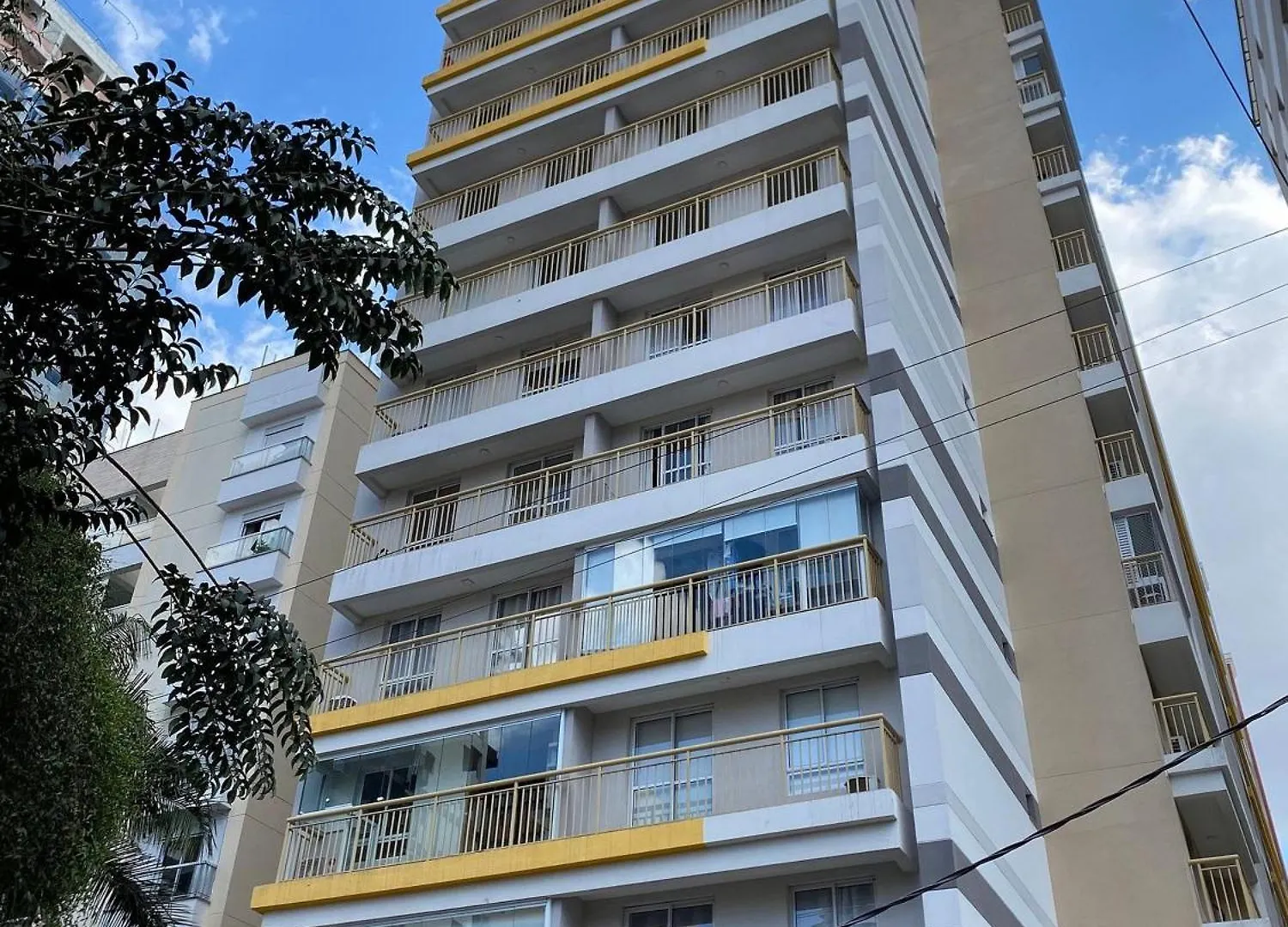 Studio No Jardins Ao Lado Do Metro Oscar Freire São Paulo 0*,  Brasil